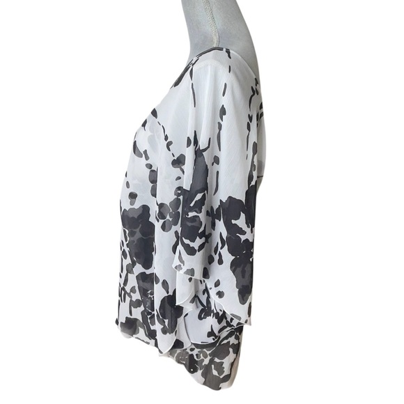 INC International Concepts WHITE BLACK BLOUSE TOP FLORAL SZ 6 - Picture 4 of 11